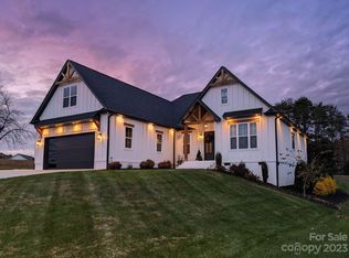 4218 Holly Cir NE, Conover, NC 28613