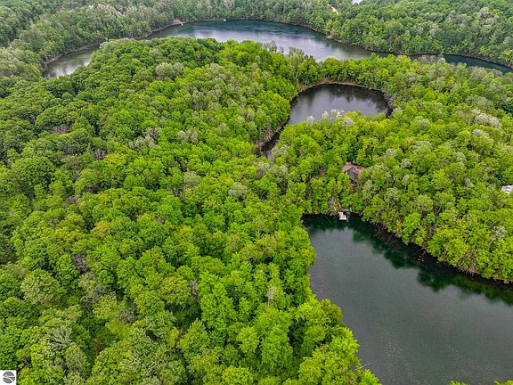 3rd image of Lost Lake Trl