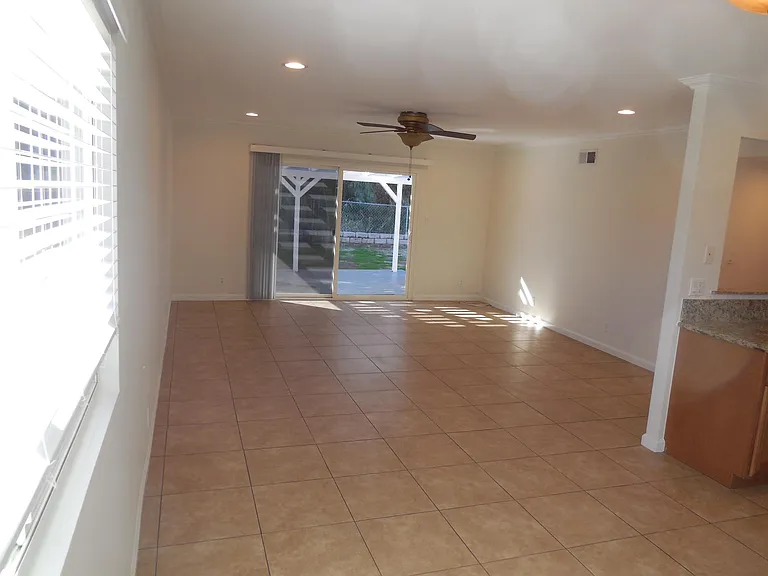 1356 El Lugar St — Photo 4
