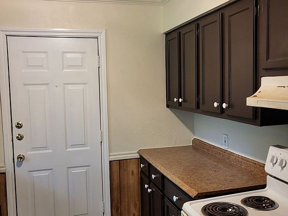 4th image of 244 River Oaks Dr