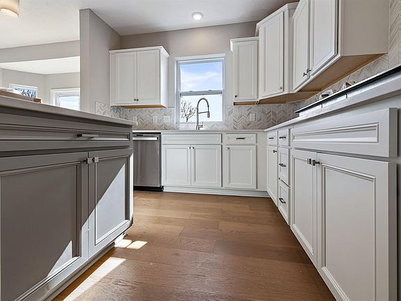 2nd image of 6032 Falconway Ct #19