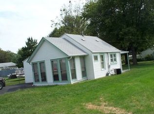 3137 E Harrison Ave, Decatur, IL 62526