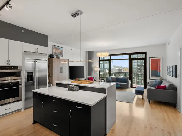 1120 S 2nd St APT 1109, Minneapolis, MN 55415