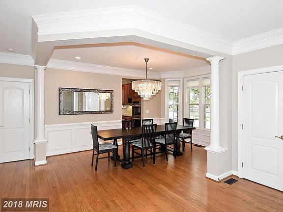 4th image of 42585 Regal Wood Dr