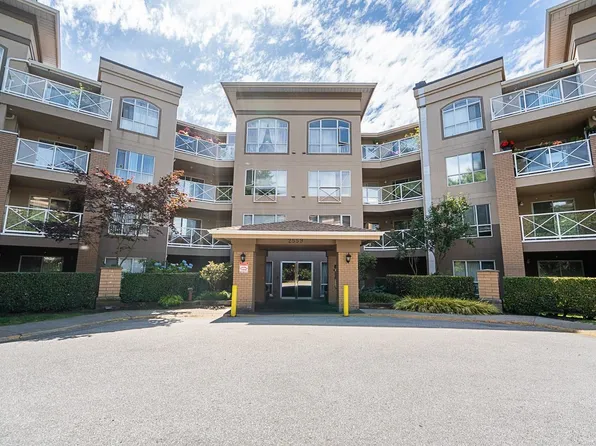 2559 Parkview Ln #206, Pt Coquitlam, BC V3C 6M1