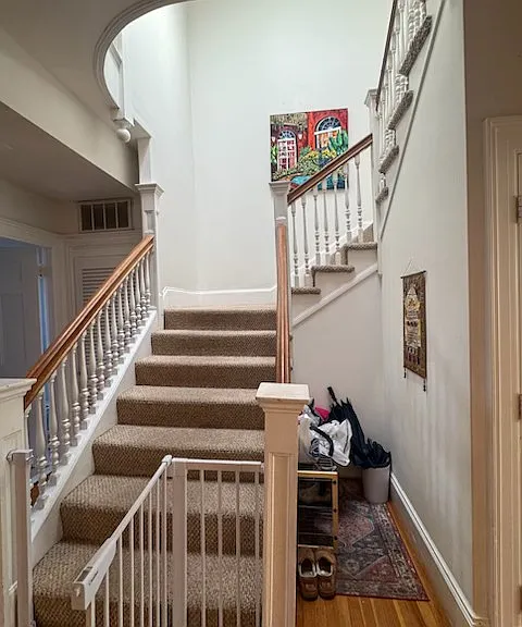 Beacon St — Photo 6