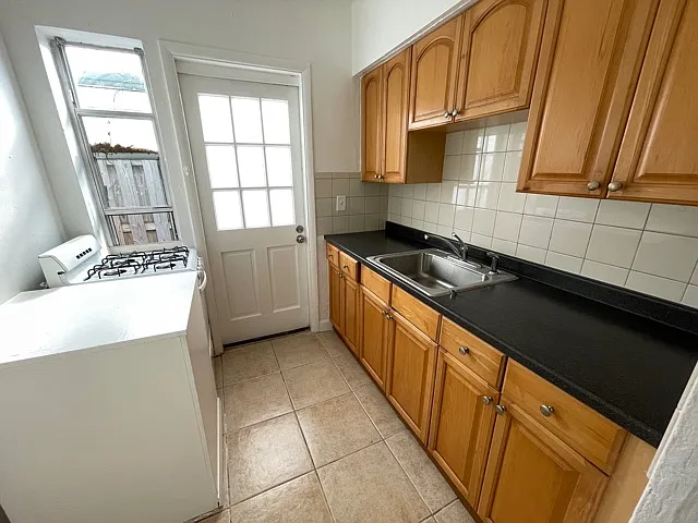810 82nd St #1 — Photo 11
