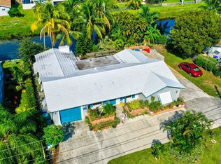 1051 SW 25th Ave, Boynton Beach, FL 33426
