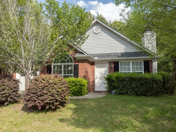141 Birch Valley Dr, Athens, GA 30605