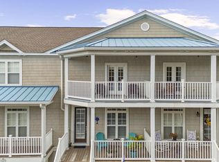 1604 Hopeman Ln, Mount Pleasant, SC 29466