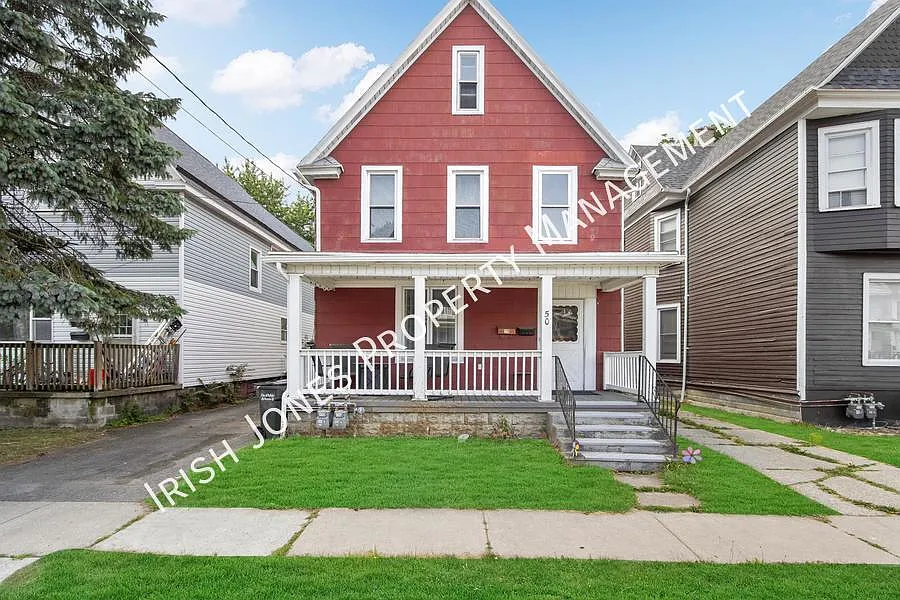 50 Ryan St #2