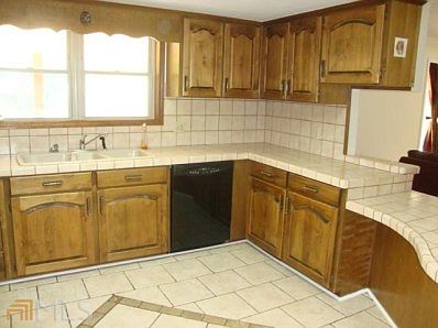 4th image of 470 Riverhaven Ln