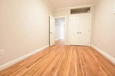 Rented by Green Line Realty