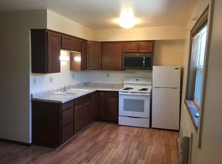 2267 S Bus #65, Hollister, MO 65672