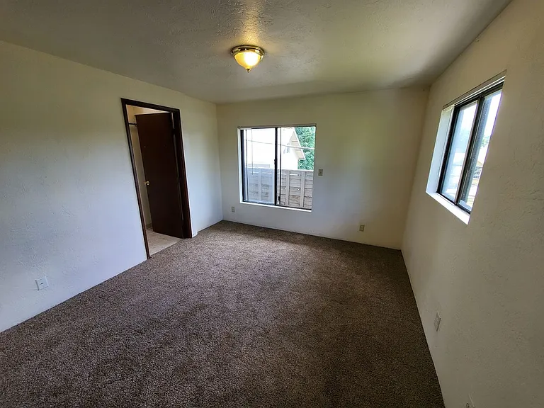 1240 Washington St #&-5 — Photo 9