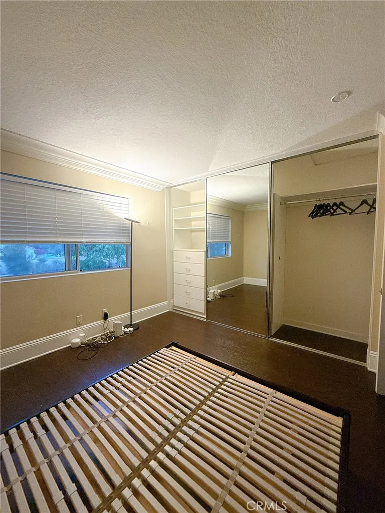 1 bed, 121 sqft, $1,180 — Photo 3