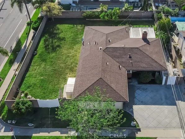 601 Southshore Dr, Seal Beach, CA 90740