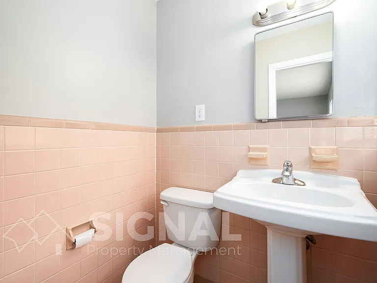 112 19th Ave NW — Photo 22