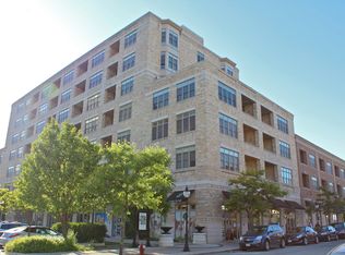 10 S Dunton Ave APT 208, Arlington Heights, IL 60005
