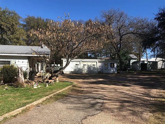 3rd image of 120 County Road 1818