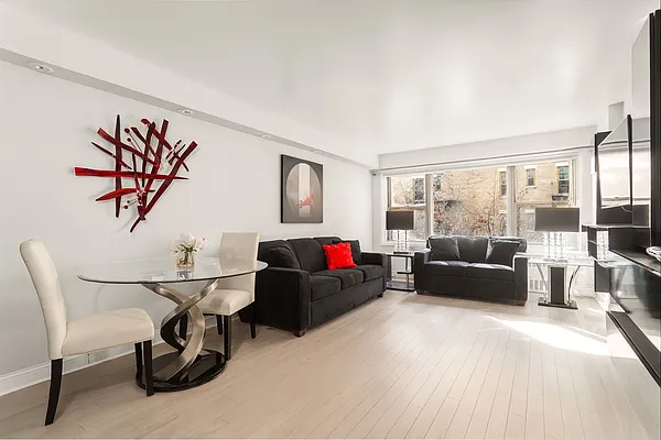 435 East 65th Street #4E