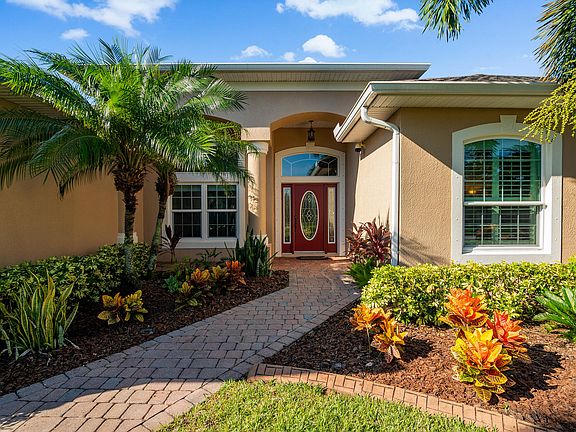 5th image of 3333 Carambola Cir