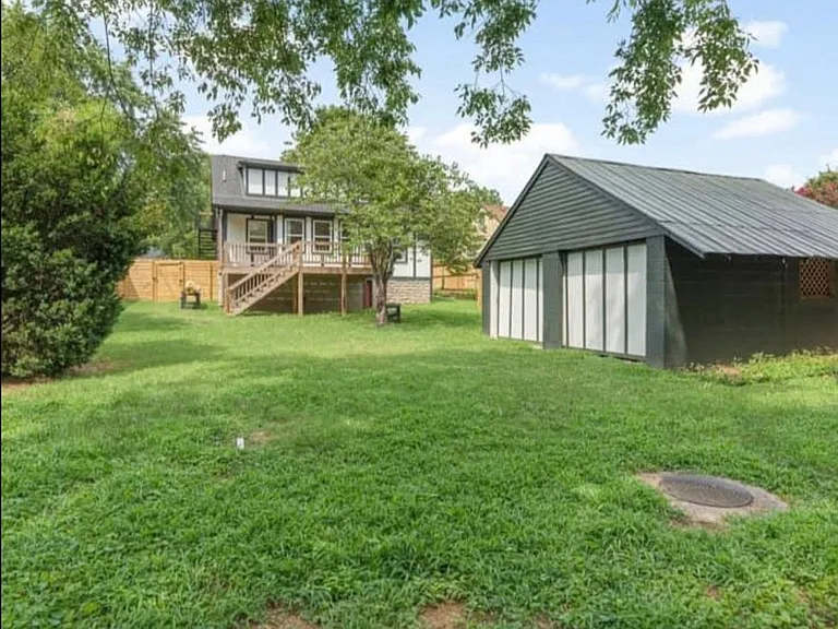 1002 Fairwin Ave — Photo 24