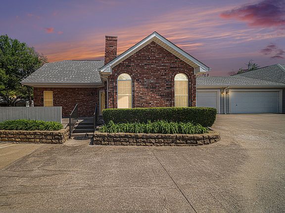 2nd image of 6127 Welden Ct