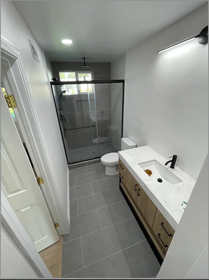 4 bed, 1463 sqft, $4,700 — Photo 4