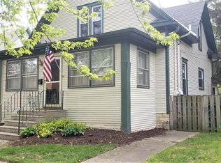 211 Maplewood Ave, Dekalb, IL 60115