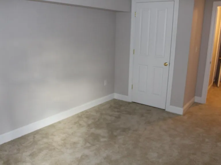 106 S Washington St — Photo 35