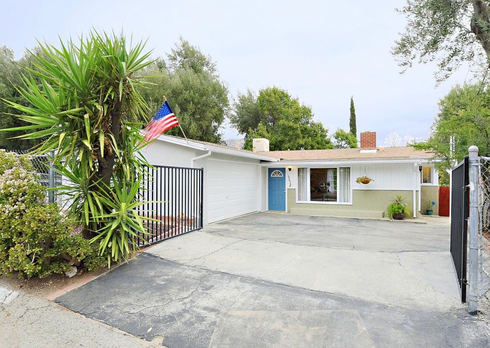 1st image of 10636 Vanora Dr
