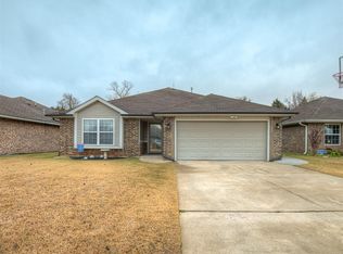 2026 Bradford Cir, Newcastle, OK 73065