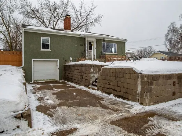 1505 Woodland Avenue, Eau Claire, WI 54701