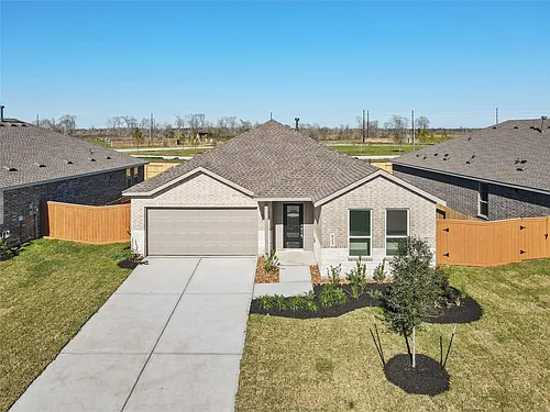 823 Heaven Dr Photo 1