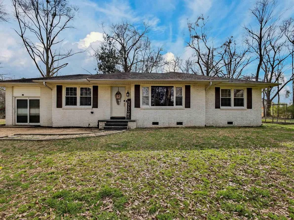 2240 Temple Rd, Clanton, AL 35046