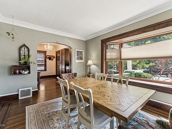 3rd image of 1296 Brockley Ave