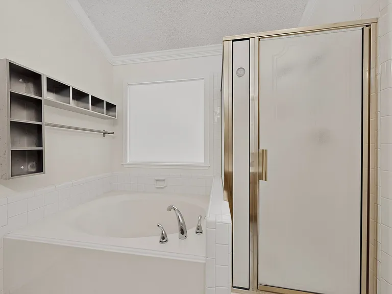 2312 London Dr — Photo 11