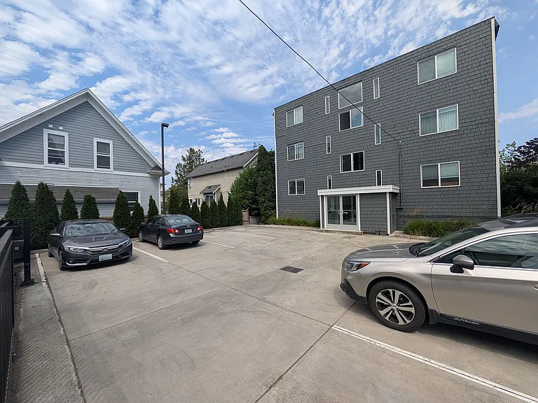 1729 18th Ave #201 — Photo 18