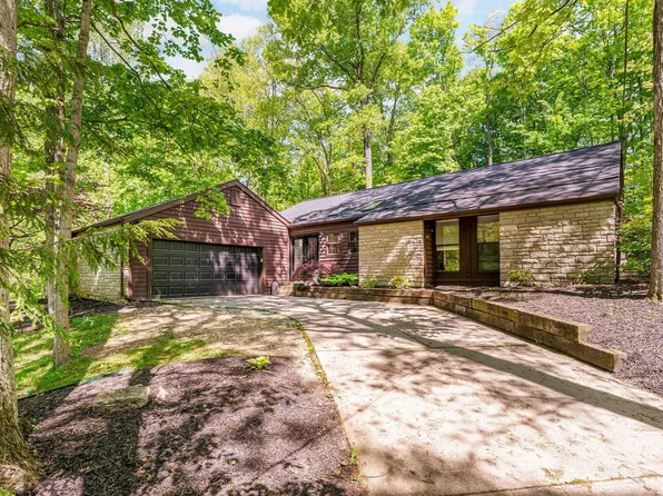 812 Beech Dr, Columbus, OH 43235