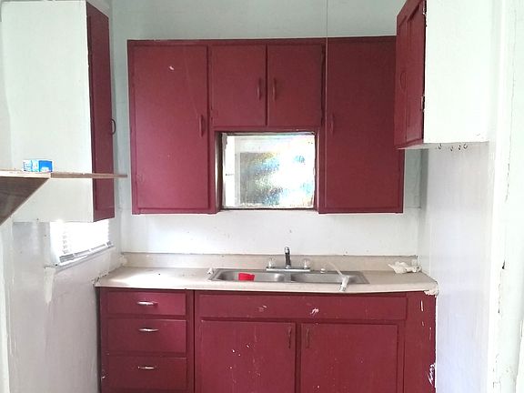 5th image of 1137 N Belleview Pl