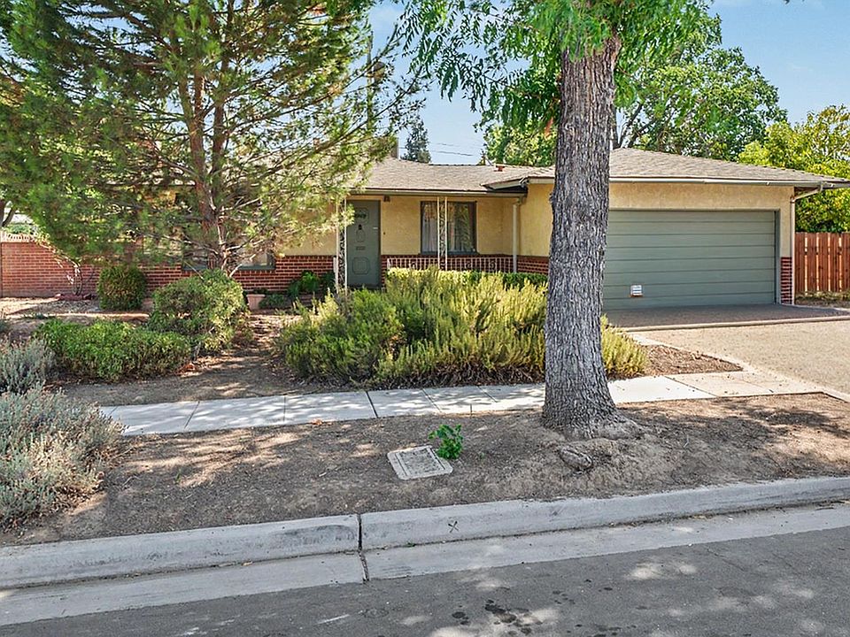 1st image of 2942 E Swift Ave