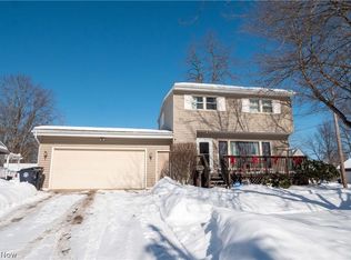 2976 Cory Ave, Akron, OH 44314