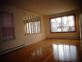 Rented by Zikos Realty Services