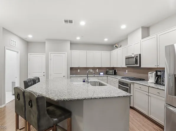 2253 Perugia Point Walk, Henderson, NV 89044