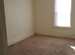 56 Hamlet Ave APT 3R, Woonsocket, RI 02895