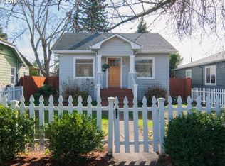 6124 SE Reedway St, Portland, OR 97206