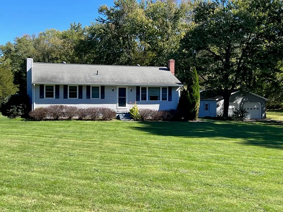 635 Caisson Rd