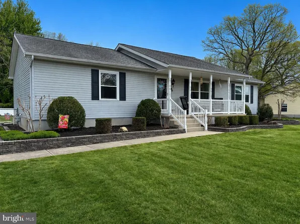 46 Primrose Dr, Pittsgrove, NJ 08318