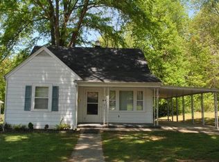 424 Westview Dr, Danville, VA 24540